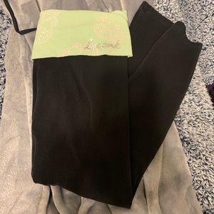 PINK Yoga Leggings with Skull Detail